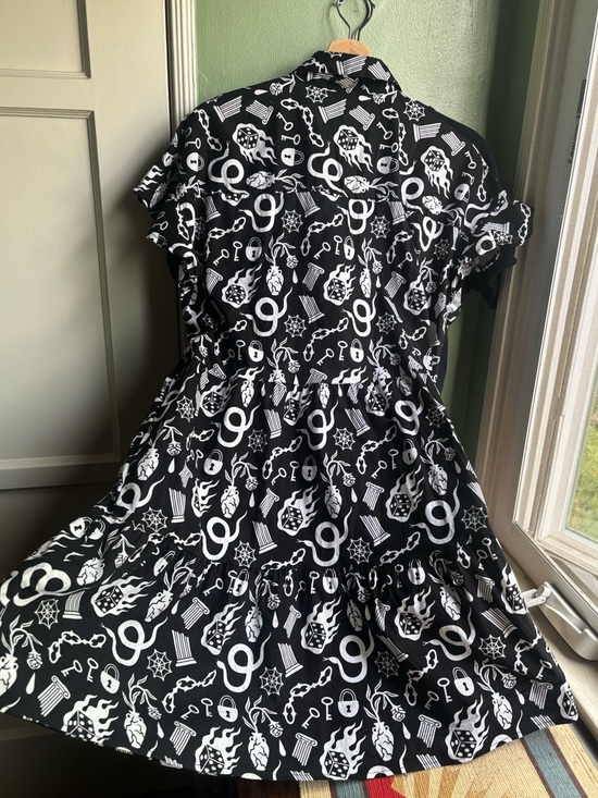 Nooworks Dresses & Skirts - Nooworks Eloise Dress; Odin print, size Medium